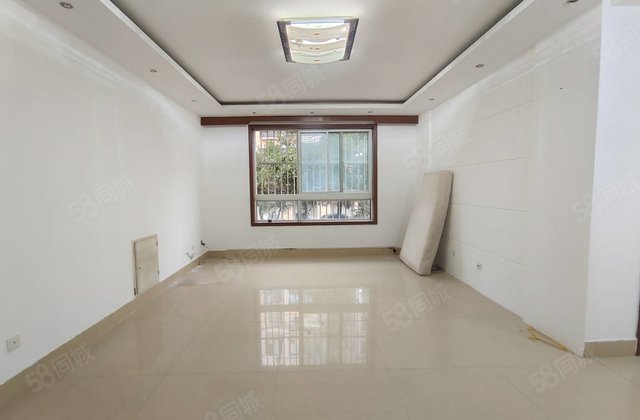 腾龙广场西名人苑二期电梯洋房三室朝阳，城市主人，名人苑三期