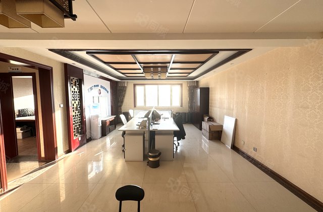 万兴大厦6室3厅290.68㎡275万二手房图片