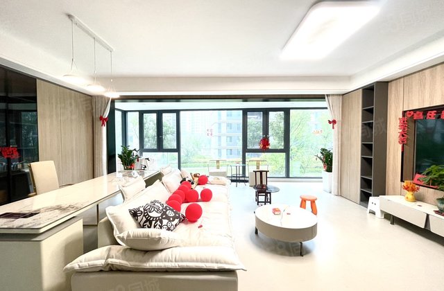 世外旭辉城(二期)3室2厅140.08㎡75.5万二手房图片