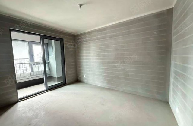 联合里小区3室2厅131.79㎡152万二手房图片