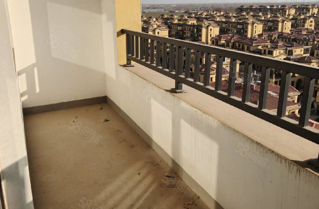 急售  江北水镇  3室 2厅1卫   免大税