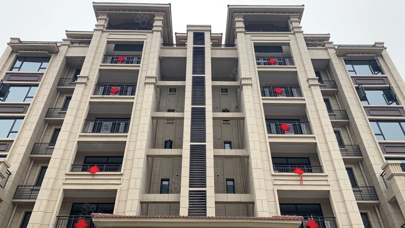 美的国宾府 花溪一小指定学区房(认证)