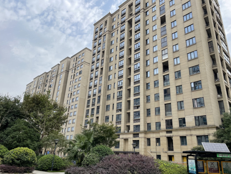 永旺梦乐城,地铁旁,星悦湾装修70万4室2厅,兴耀星悦湾(公寓住宅)-杭州