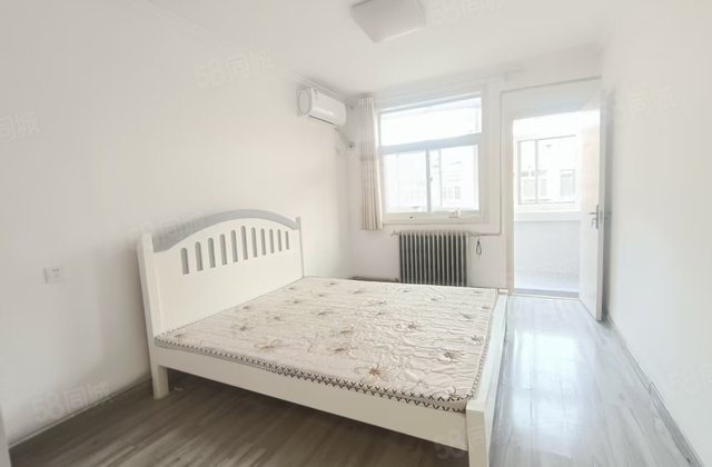 出门兴华路   东昌中学 三室 精装修 有钥匙 免大税 送储