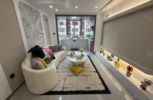 侯一小区2室1厅56㎡43.5万二手房图片