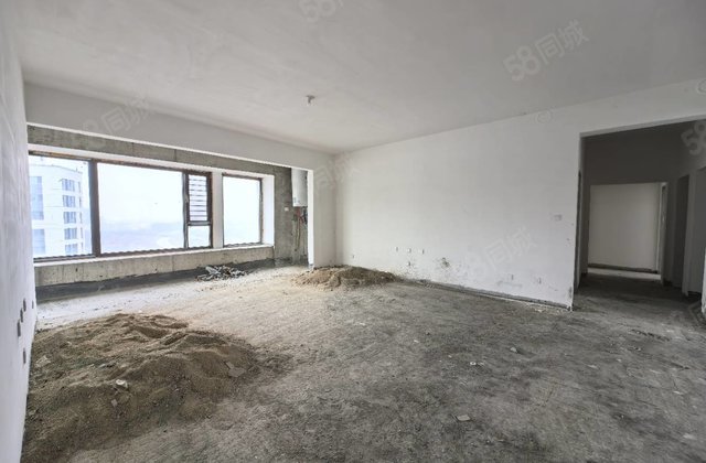 急 颐和嘉苑 大平层 观景房免大税 送车储 东昌   芳华