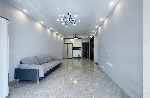 芙蓉万国城MOMA3室2厅89.15㎡69万二手房图片