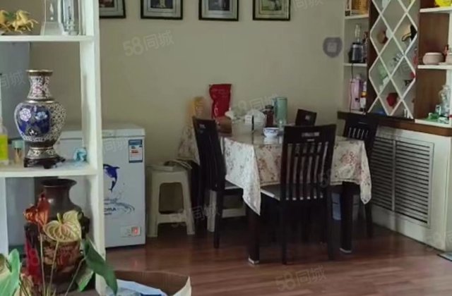 单价6700 萃苑小区4楼 免大税 三室朝阳 启明   慧德