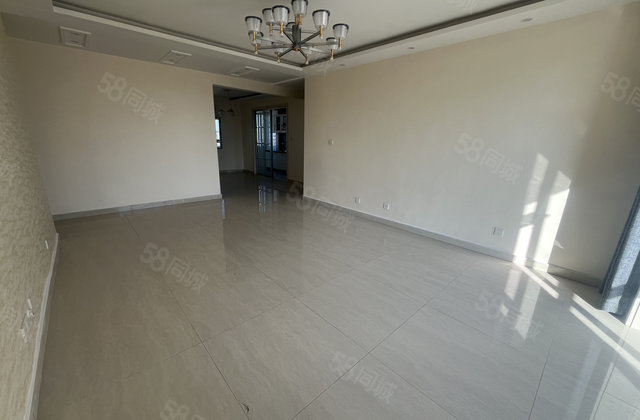 天玺香颂3室2厅139㎡109万二手房图片