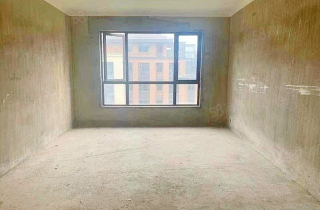 新力金沙湾5室2厅125㎡155万二手房图片