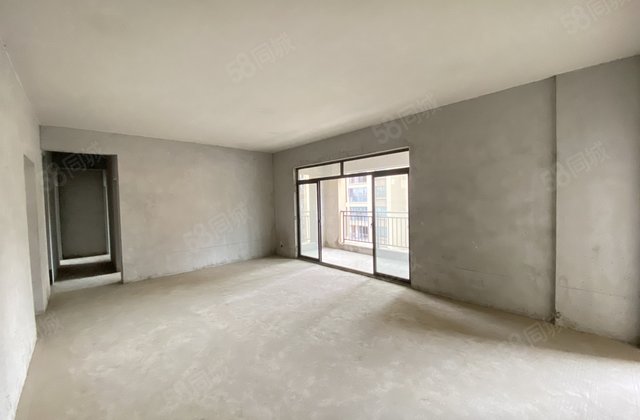 和公馆4室2厅118㎡41.8万二手房图片
