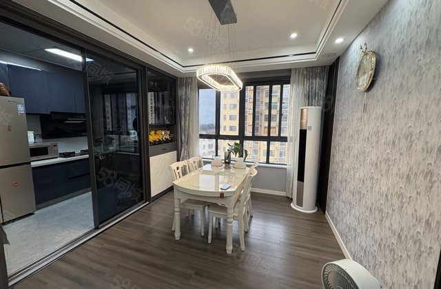 文一佳苑3室2厅104.25㎡28万二手房图片