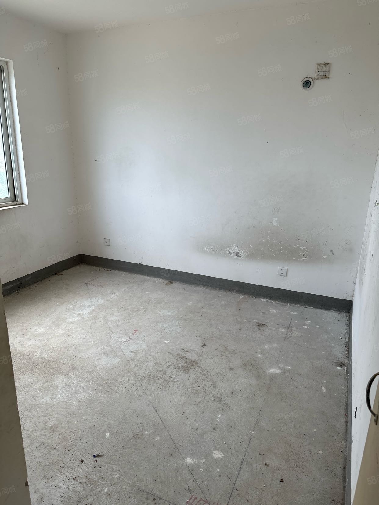 紫苑花园2室2厅1卫86㎡南21万