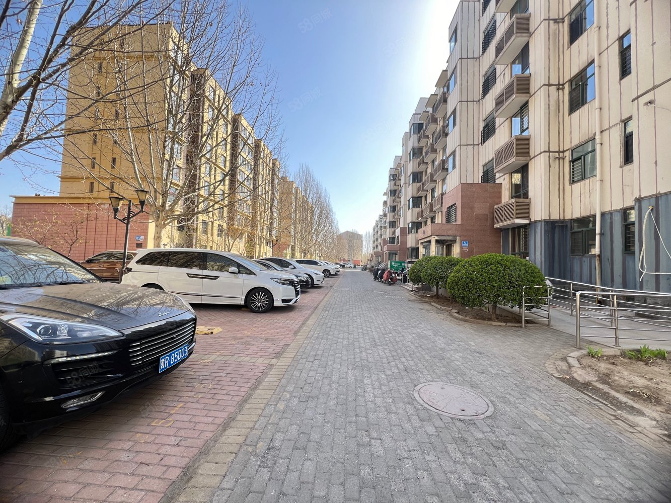 盛德花园六层电梯洋房三楼送车位地下室主卧客厅朝阳