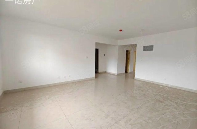 民生凤凰城4号院 高楼层采光充足 精装修 南北通透 产权清晰