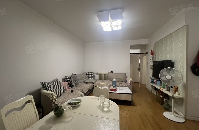 急售！   ！文轩外国语 中间楼层 龙山花园 随时看房