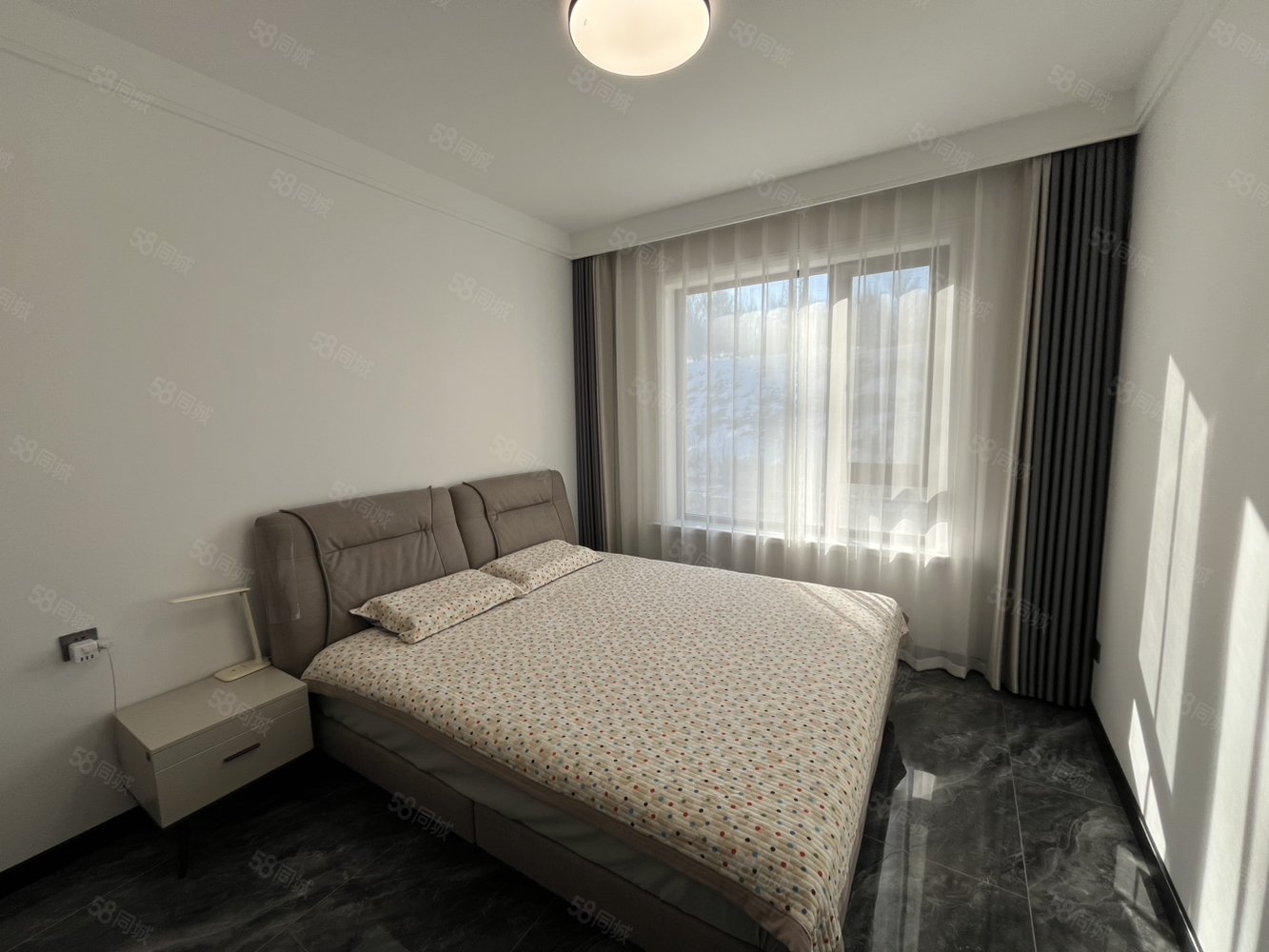 山语城3室2厅2卫115㎡南北86.8万