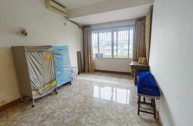 方池街21号院3室1厅73.06㎡179万二手房图片