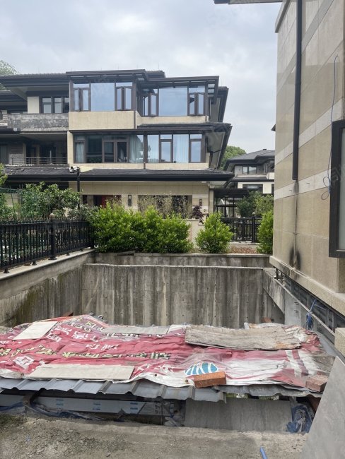 带游泳池带两百平花园,地上4层带阁楼,香山别墅-绍兴58同城