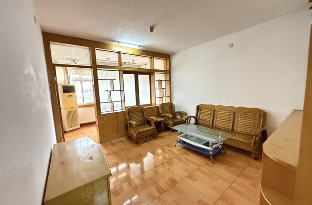 文轩中学 步梯三楼 柳园小区 南北通透 停车方便 随时看房