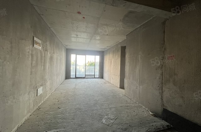 御府湾三期洲际河著3室2厅117㎡52.8万二手房图片