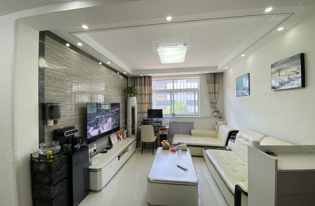 房东急售，看房方便，精装修