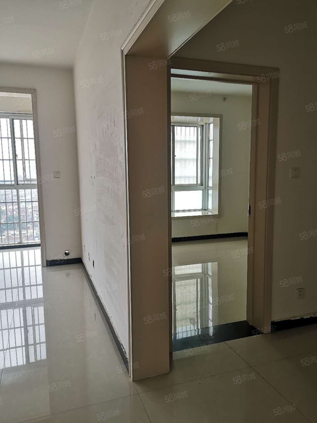 谯郡华府2室1厅1卫88.62㎡南33万