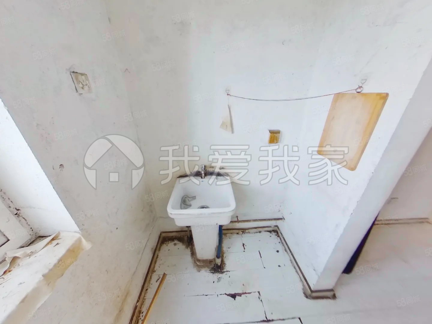 雪梨澳鄉(xiāng)(別墅)4室3廳4衛(wèi)214.85㎡南北1475萬