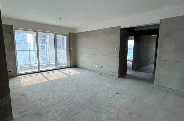 创远金樾府3室2厅133㎡76万二手房图片