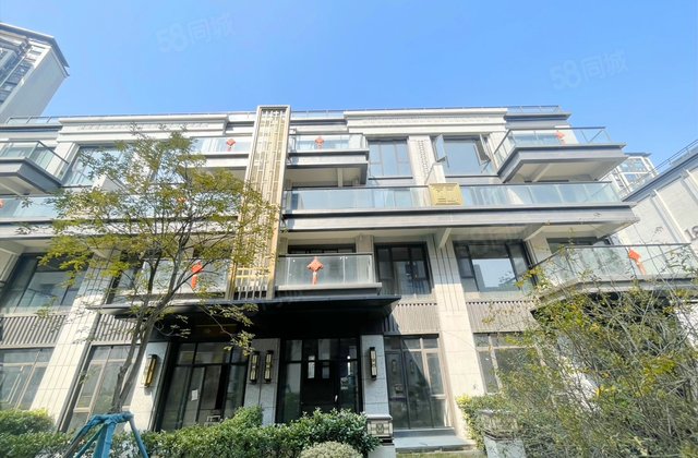 世茂国风滨江4室2厅133.83㎡235万二手房图片