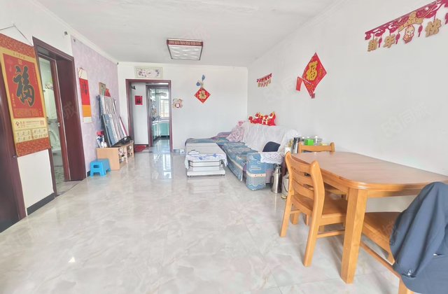 南岔子街小区2室2厅69.85㎡95万二手房图片