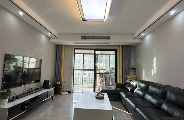 南翔凯旋门4室2厅134㎡72.8万二手房图片