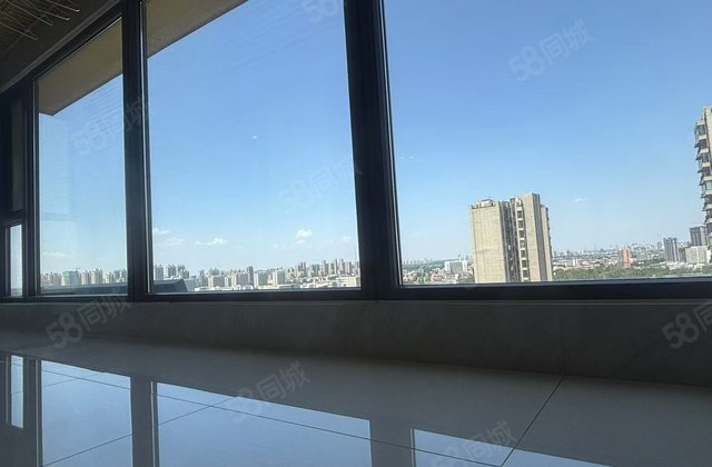 房东急售 碧桂园翡丽湾 中间楼层 双卫格局 企业力荐