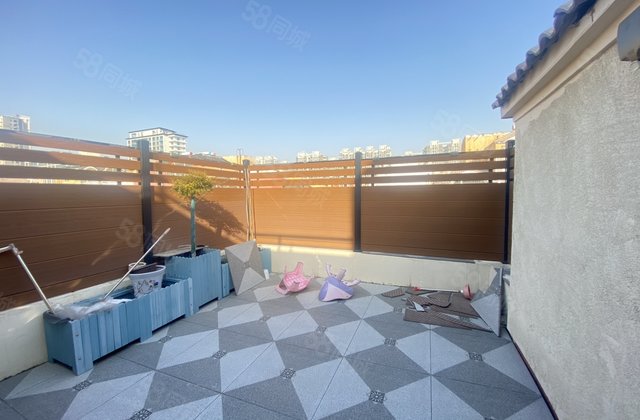 送露台 双卫 精装修 边户无遮挡 地暖房 星光开发 绿化好