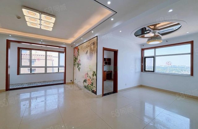 急售，民生凤凰城边户129平89万，单价六千双阳台新一中