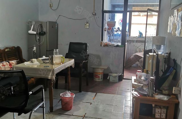 工农院街80号院3室1厅84.43㎡98万二手房图片