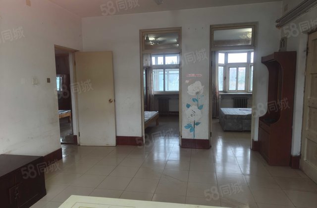 急!急!急! 中间好楼层 超低密度 正南朝向 合适可谈