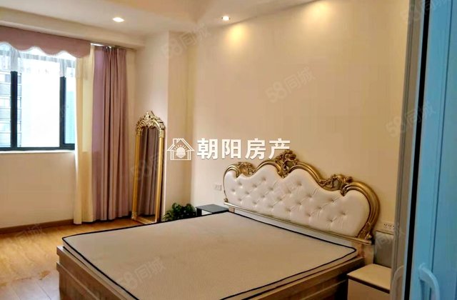 万茂中心1室1厅44㎡26万二手房图片