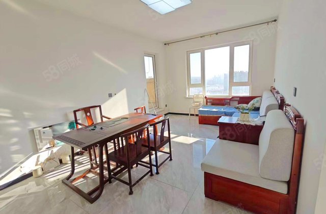 洋浦壹号(二期)3室2厅135.65㎡60.4万二手房图片