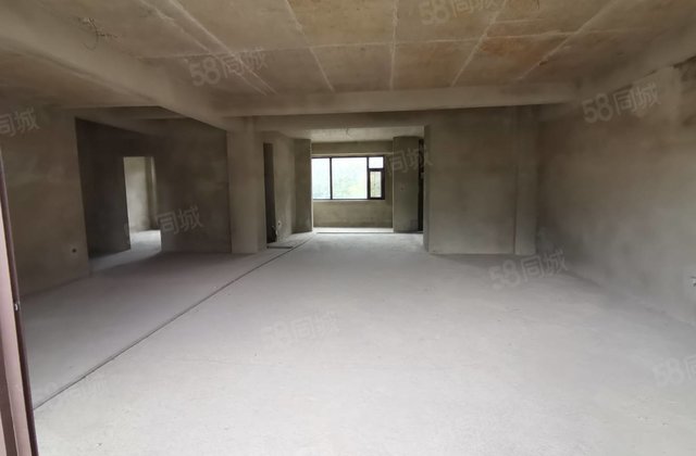 望龙锦苑4室2厅302㎡117.8万二手房图片