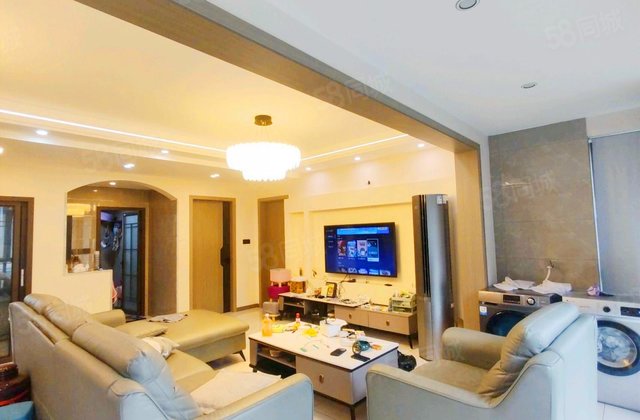 蓝光雍锦堰府3室2厅121.72㎡119.8万二手房图片