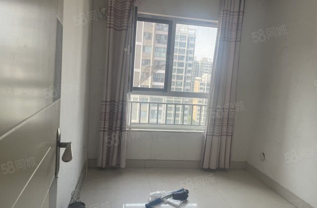 房东急售  光明十几万入住   阿尔卡迪亚 可按揭