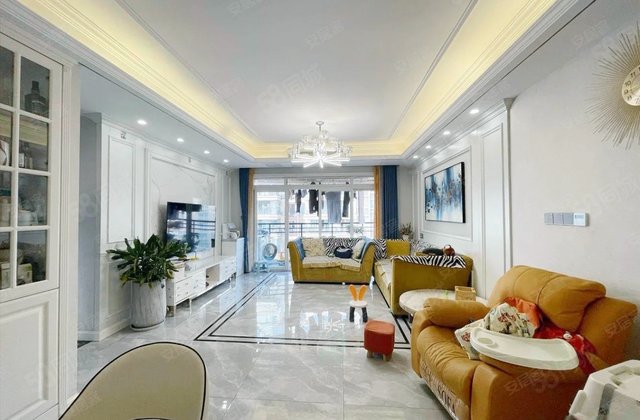 蓝谷地五期3室2厅125.86㎡152万二手房图片