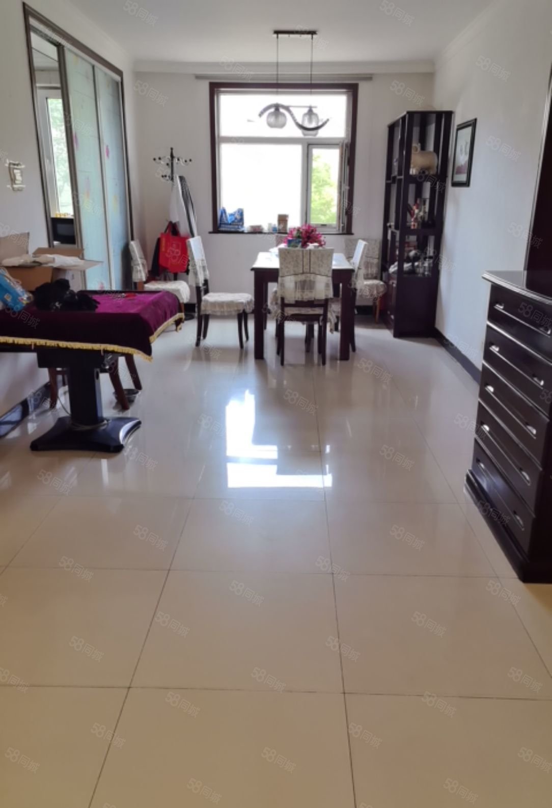 雅荷秋色2室2厅2卫110㎡西南30万