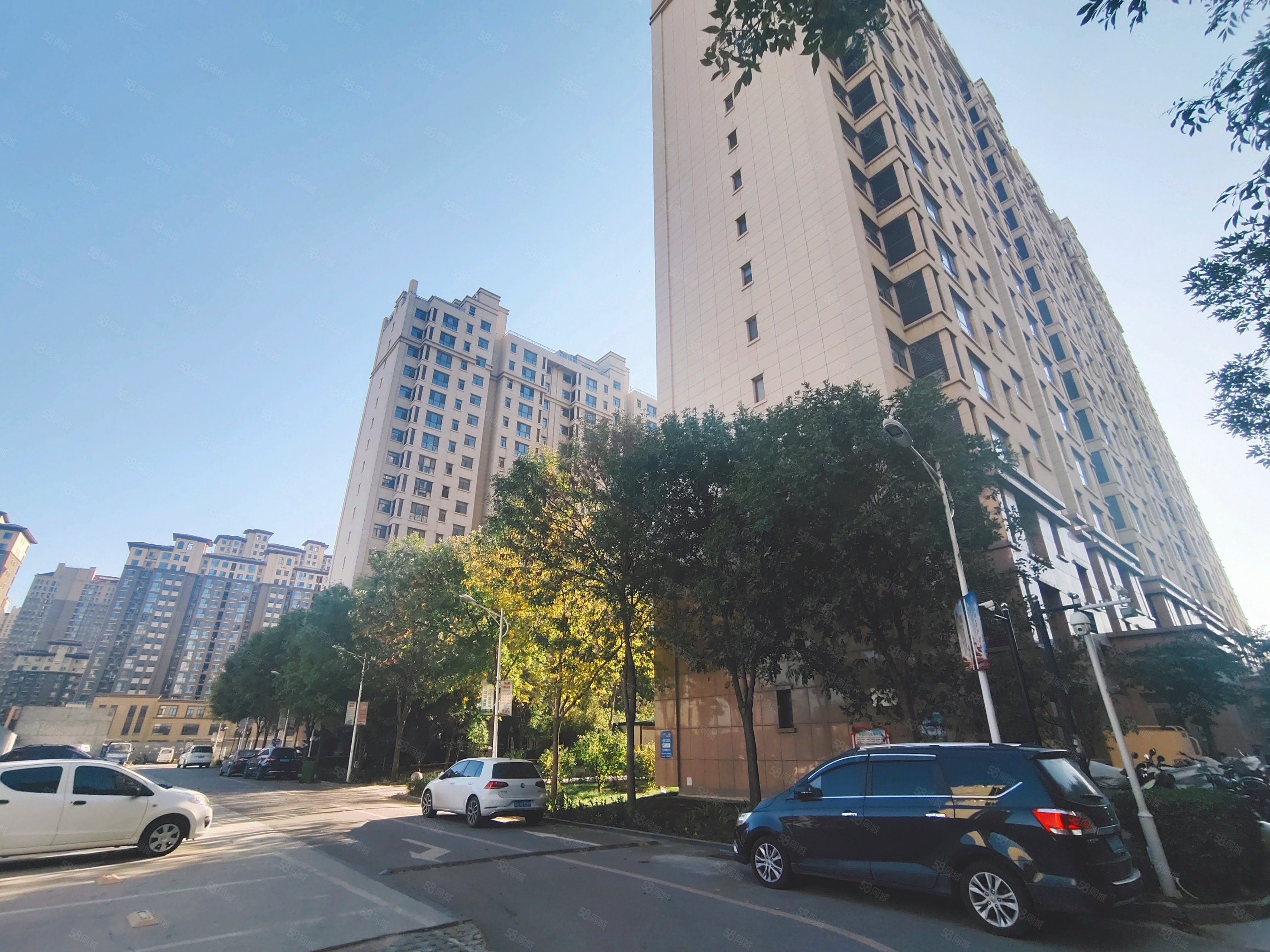 6号新房,潮白晓月,南向83平中间层108万,本满二看房方便