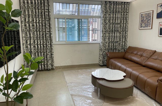 望湖花园一区(1-67号楼) 房龄新 产权清晰 南北通透