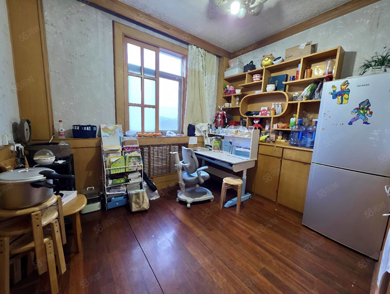 宏发明珠3室2厅1卫100㎡南北43万