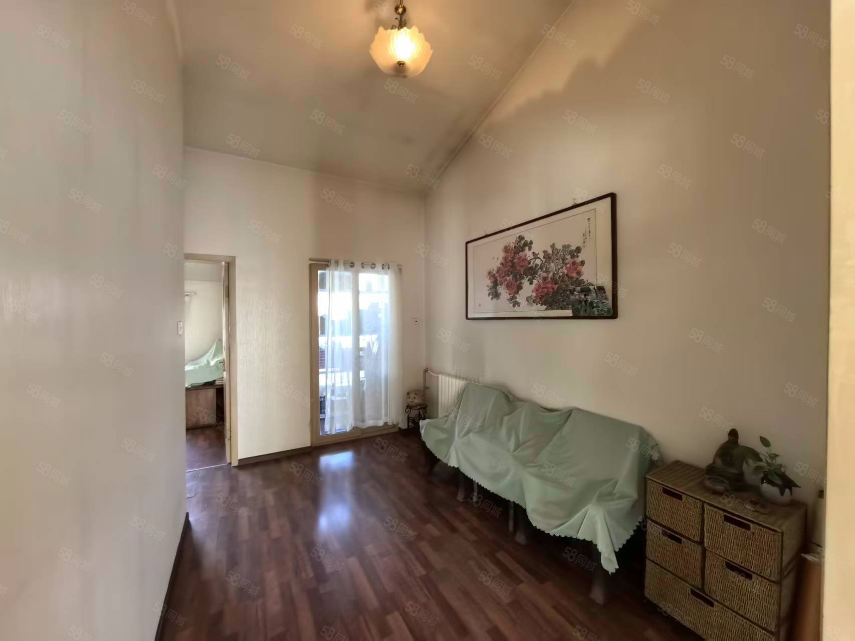 大雄城市花園(別墅)5室2廳3衛(wèi)206㎡南北1099萬