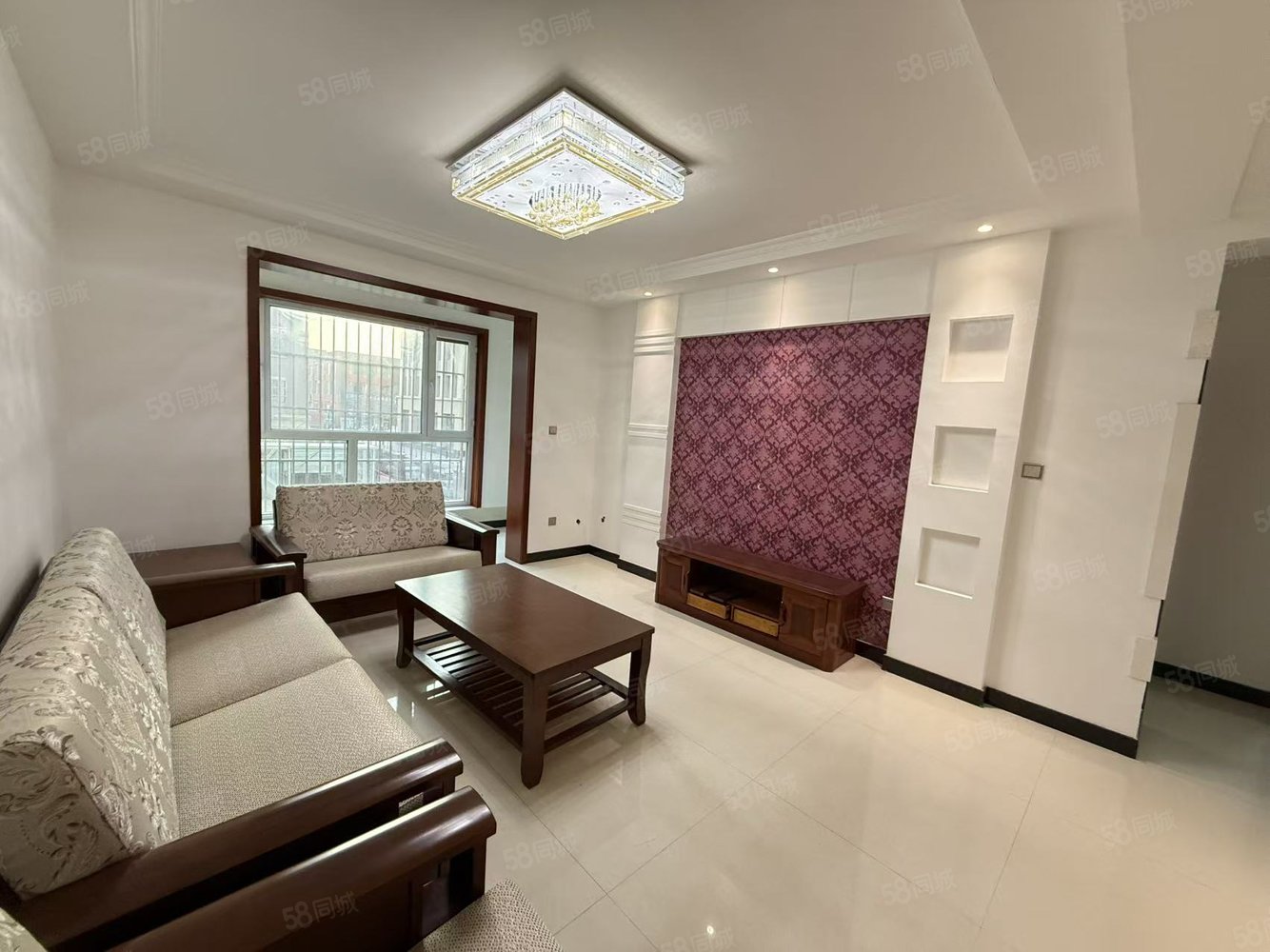 东苑明珠园3室2厅1卫125㎡南北63万