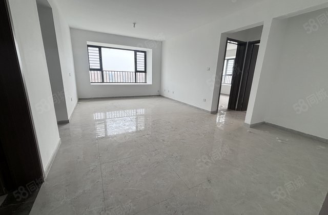 房东急售星光理想城 城市领秀 水城印象 边户送车位储藏室